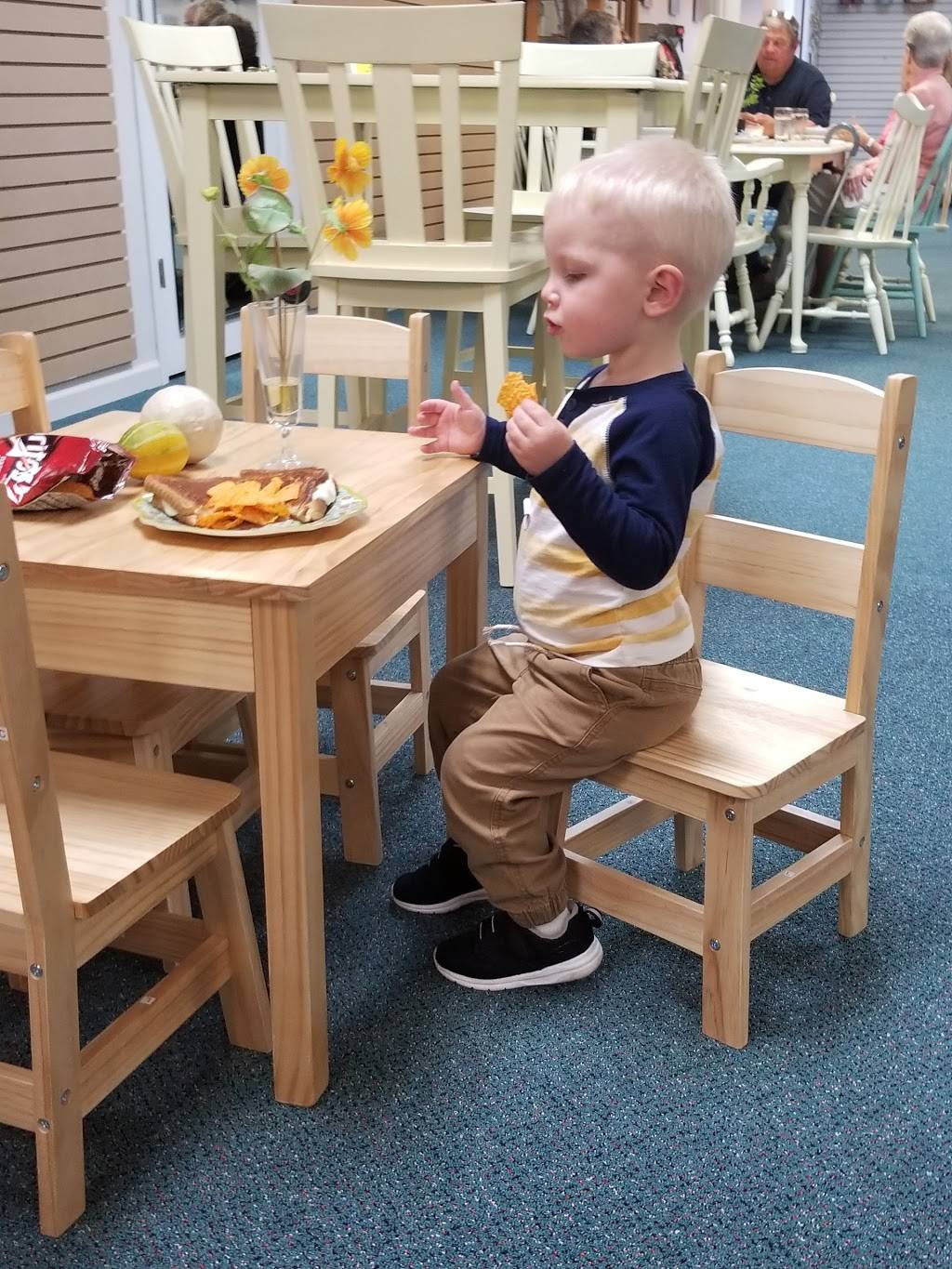 Johnsons of Merrill | restaurant | 1023 E Main St, Merrill, WI 54452, USA | 7155392772 OR +1 715-539-2772