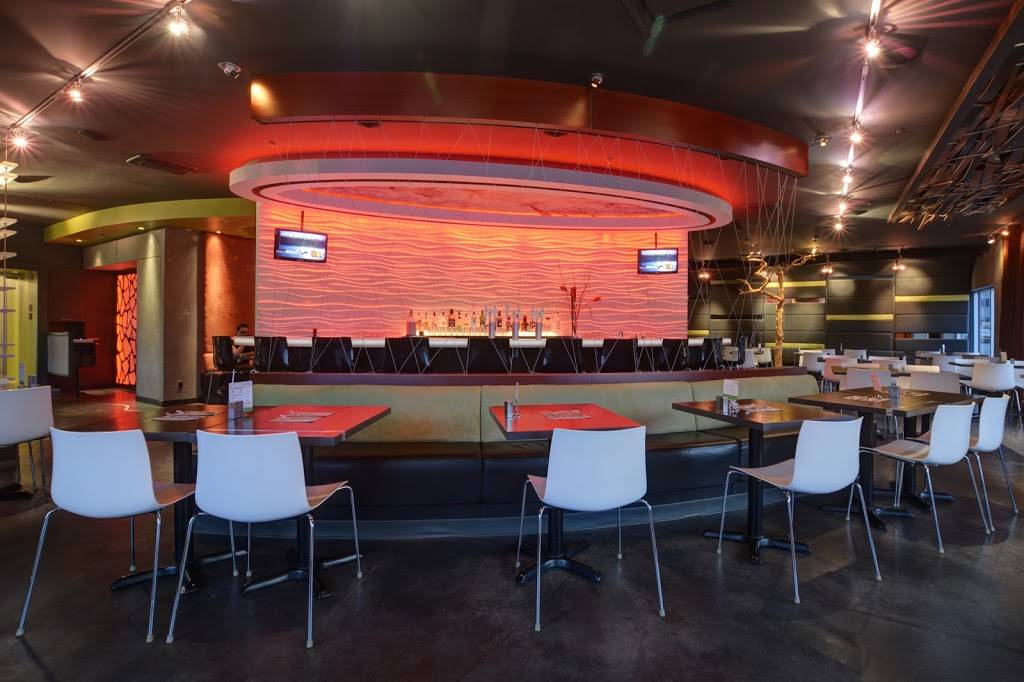 Restaurant Chez Victor | restaurant | 1300 Boulevard Guillaume-Couture, AT VICTOR, S PLACE, Saint-Romuald, QC G6W 5M6, Canada | 4188393409 OR +1 418-839-3409