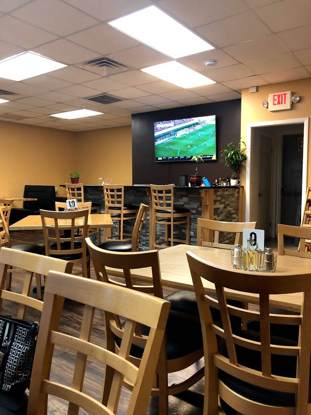 La Ronda Restaurant | restaurant | 27 Greenbrook Rd, North Plainfield, NJ 07060, USA | 9085618700 OR +1 908-561-8700