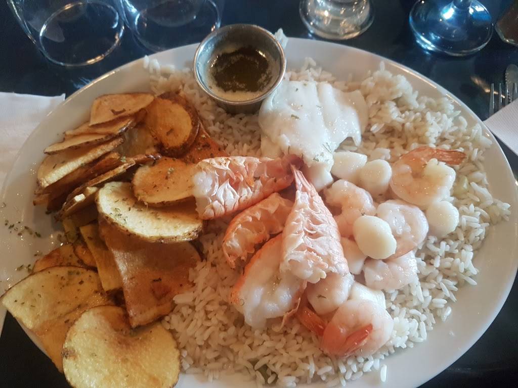 Brochetterie La Maison Grecque | restaurant | 514 Rue Galt O, Sherbrooke, QC J1H 1Y7, Canada | 8198221711 OR +1 819-822-1711