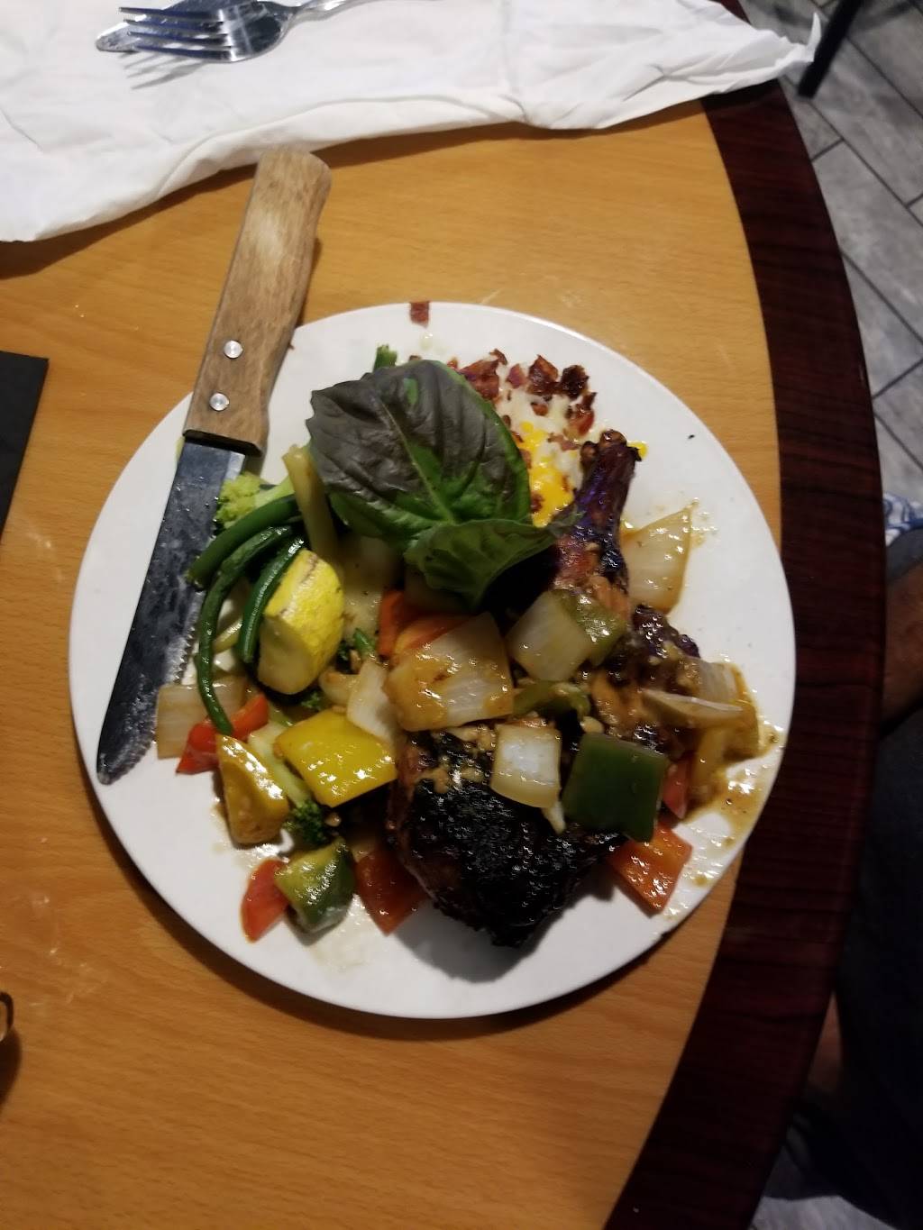 Bo Davids Restaurant & Bar | restaurant | 131 S Sun N Lakes Blvd, Lake Placid, FL 33852, USA | 8635313294 OR +1 863-531-3294