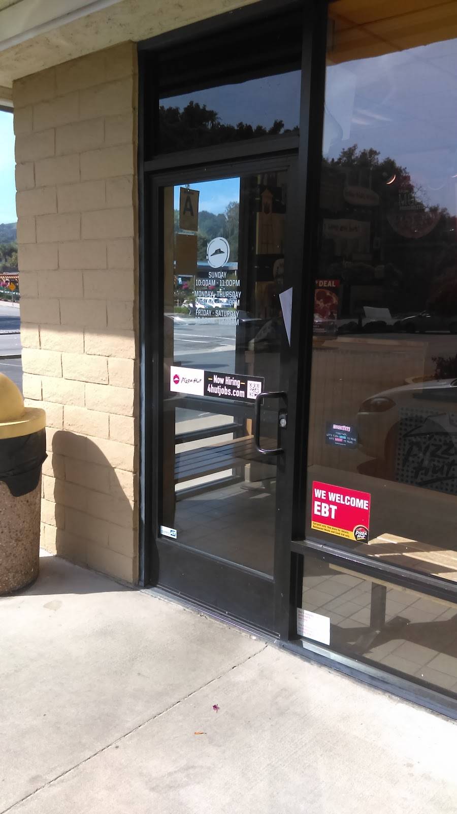 Pizza Hut | restaurant | 1433 E Rte 66 A&B, Glendora, CA 91740, USA | 6263354500 OR +1 626-335-4500