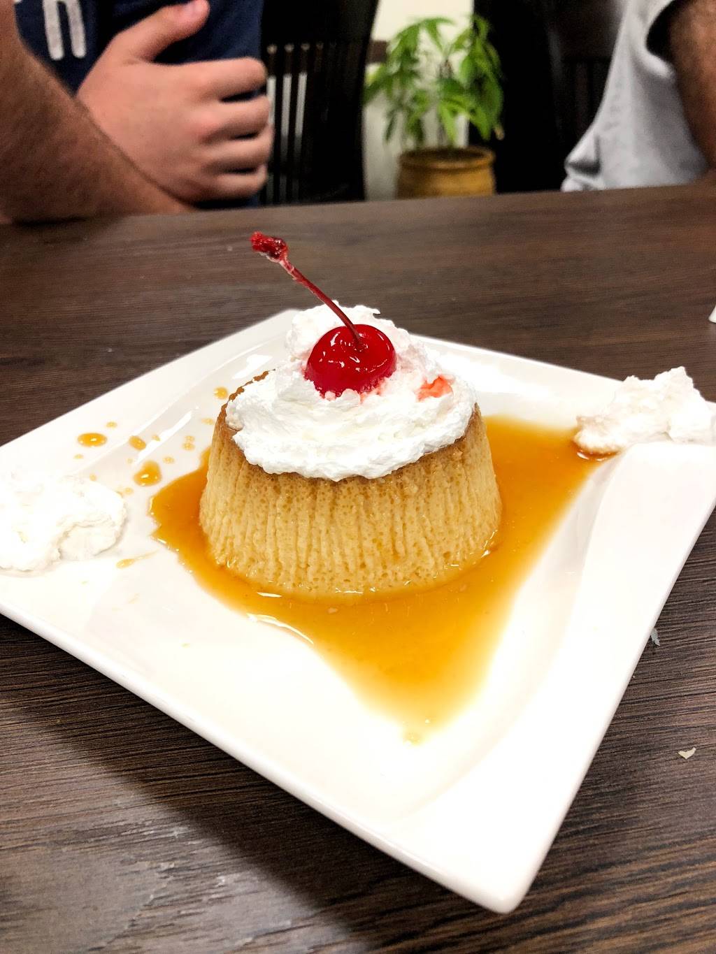 El Rinconcito Latino Killian | meal delivery | 9980 SW 104th St #2847, Miami, FL 33176, USA | 3053810164 OR +1 305-381-0164