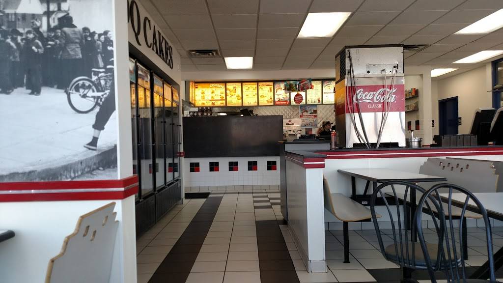 Dairy Queen | restaurant | 2935 N Chestnut St, Chaska, MN 55318, USA | 9524484054 OR +1 952-448-4054