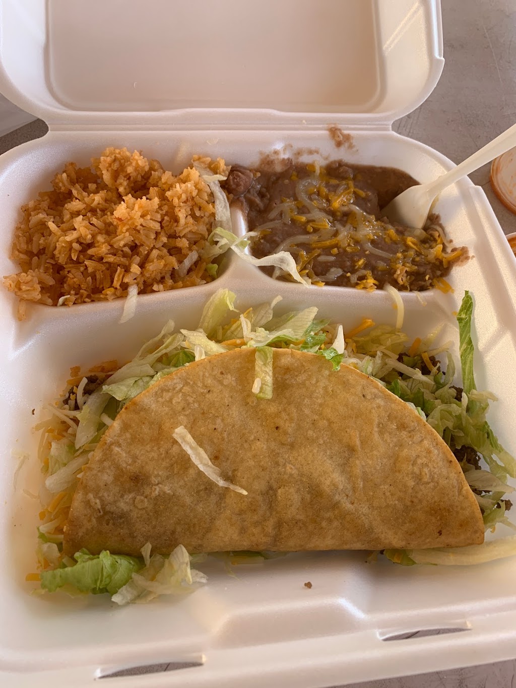 Munchys Mexican Restaurant. | restaurant | 829 Front St, Needles, CA 92363, USA | 7603261000 OR +1 760-326-1000