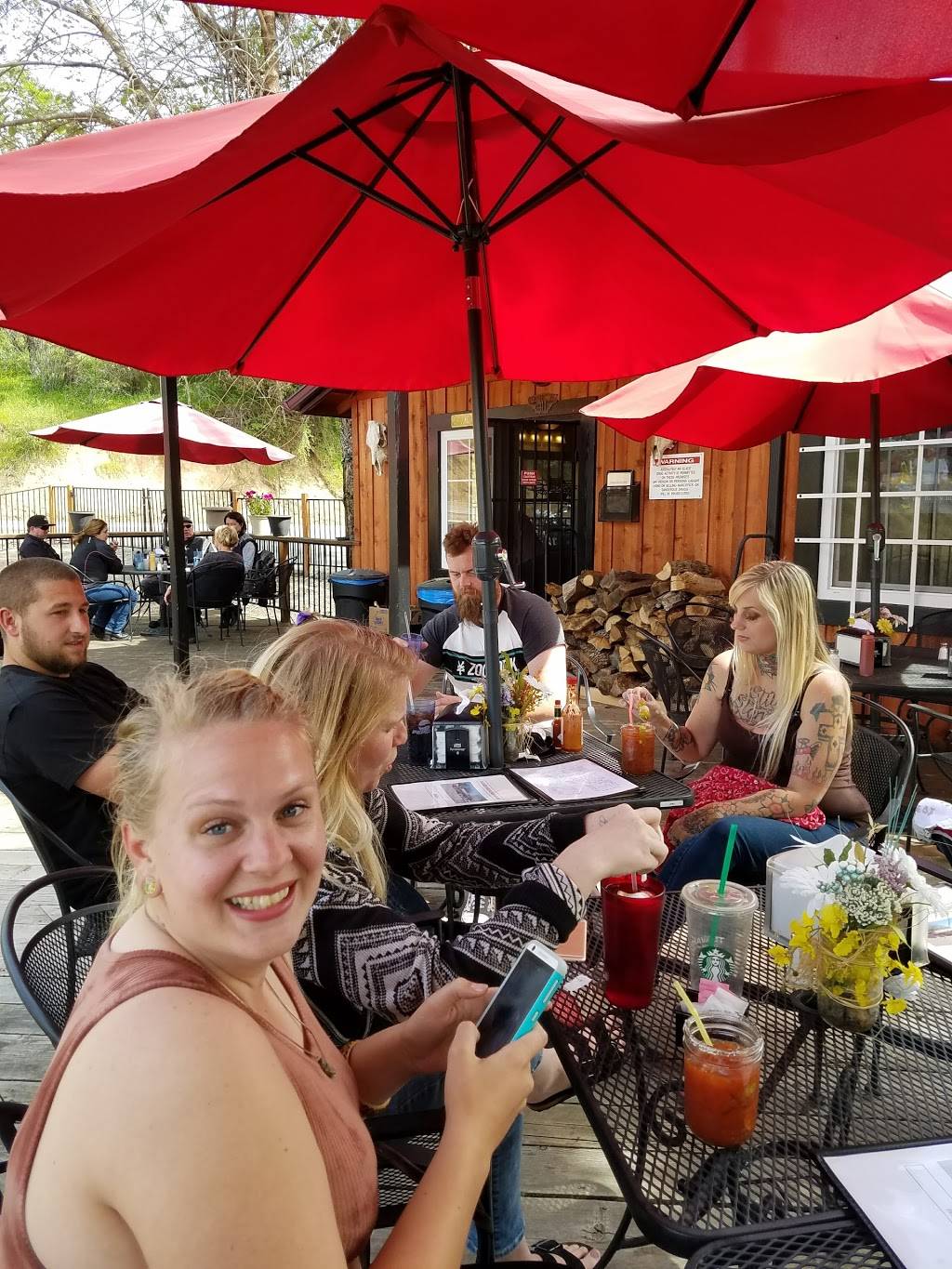 Badger Mountain House | restaurant | 48711 CA-245, Badger, CA 93603, USA | 5593372321 OR +1 559-337-2321