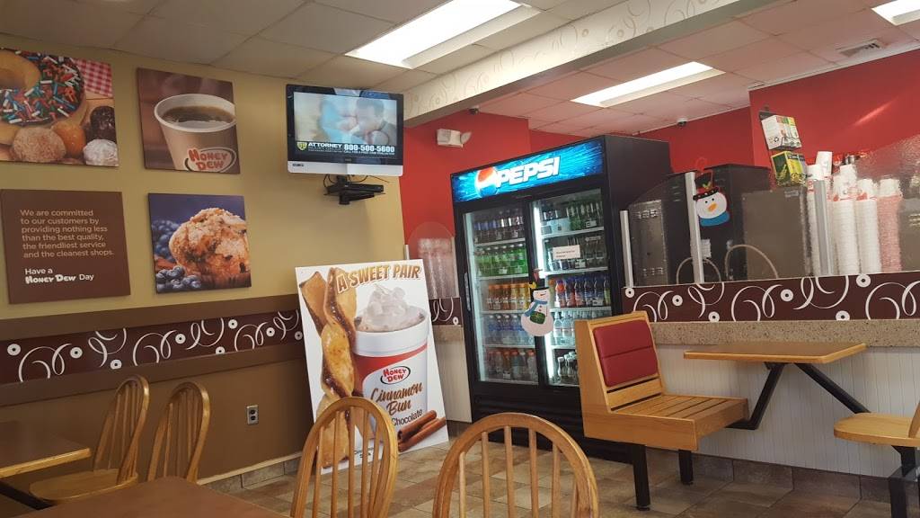Honey Dew Donuts | bakery | 96 N Main St, Carver, MA 01923, USA | 5088665242 OR +1 508-866-5242
