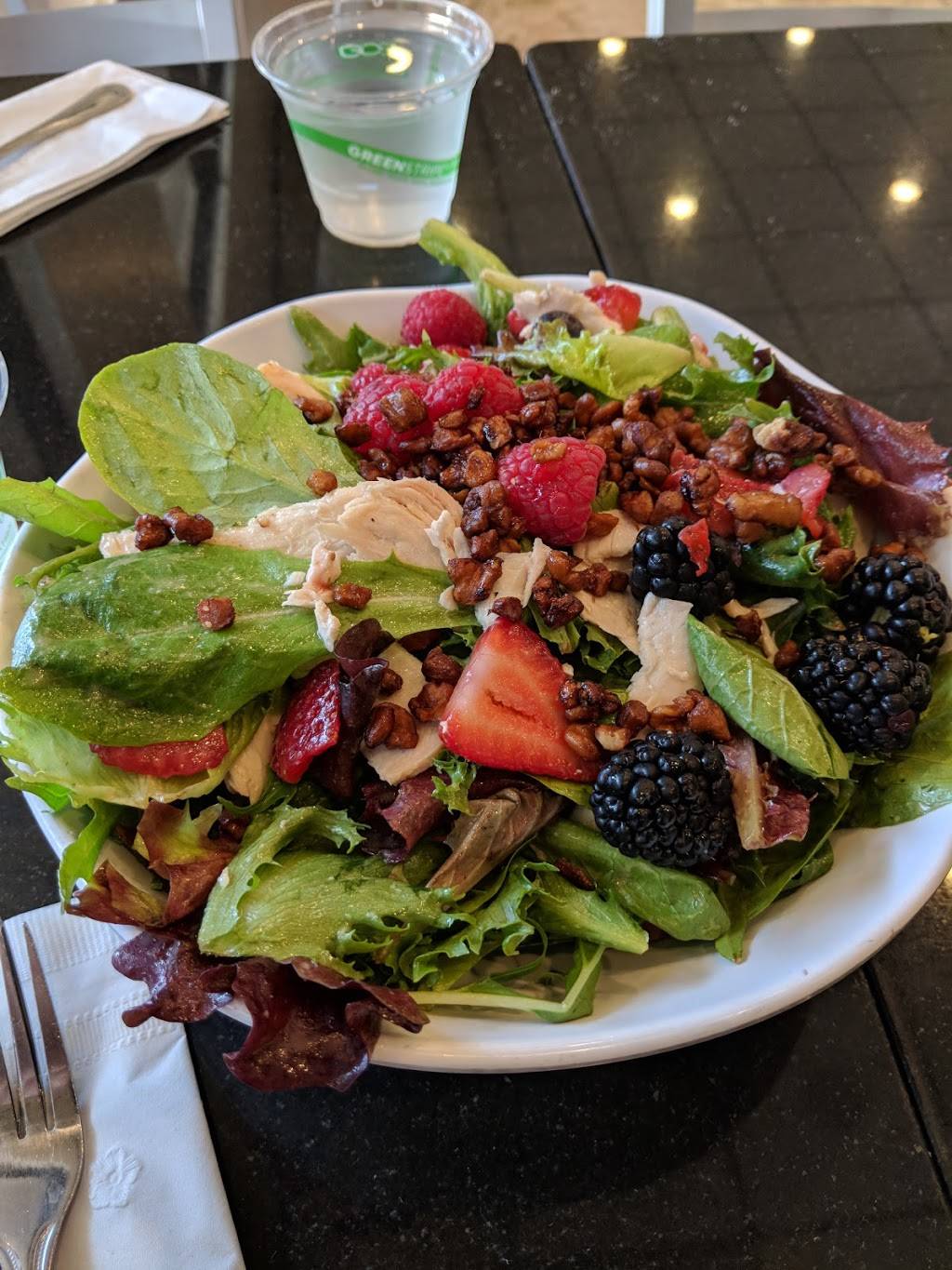 Lettuce Restaurant & Catering | restaurant | 1632 Locust St, Walnut Creek, CA 94596, USA | 9259335600 OR +1 925-933-5600