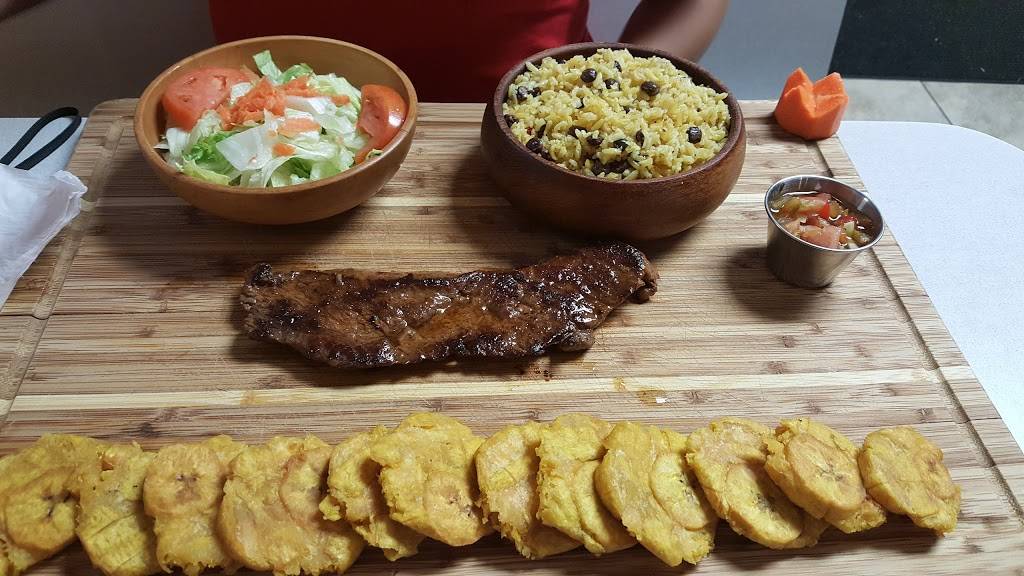 Flavor Grill Restaurante & Catering | restaurant | 415 Lawrence St, Lowell, MA 01852, USA | 9784550864 OR +1 978-455-0864