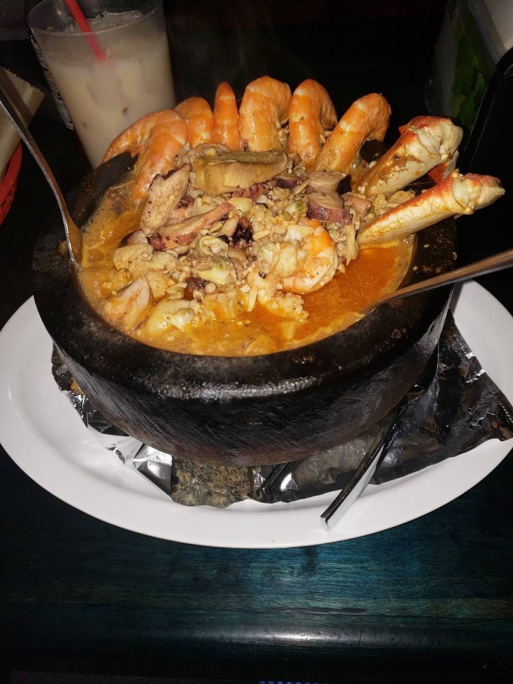 LAS ISLAS EN PONCHOS | restaurant | 4250 E 4th Plain Blvd, Vancouver, WA 98661, USA | 3609843422 OR +1 360-984-3422