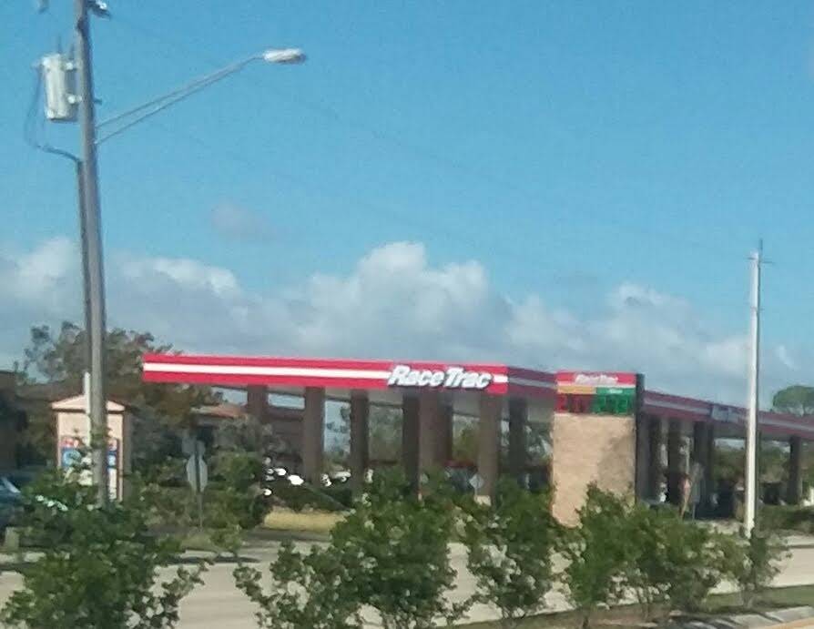 RaceTrac | bakery | 314 Del Prado Blvd N, Cape Coral, FL 33909, USA | 2392420818 OR +1 239-242-0818