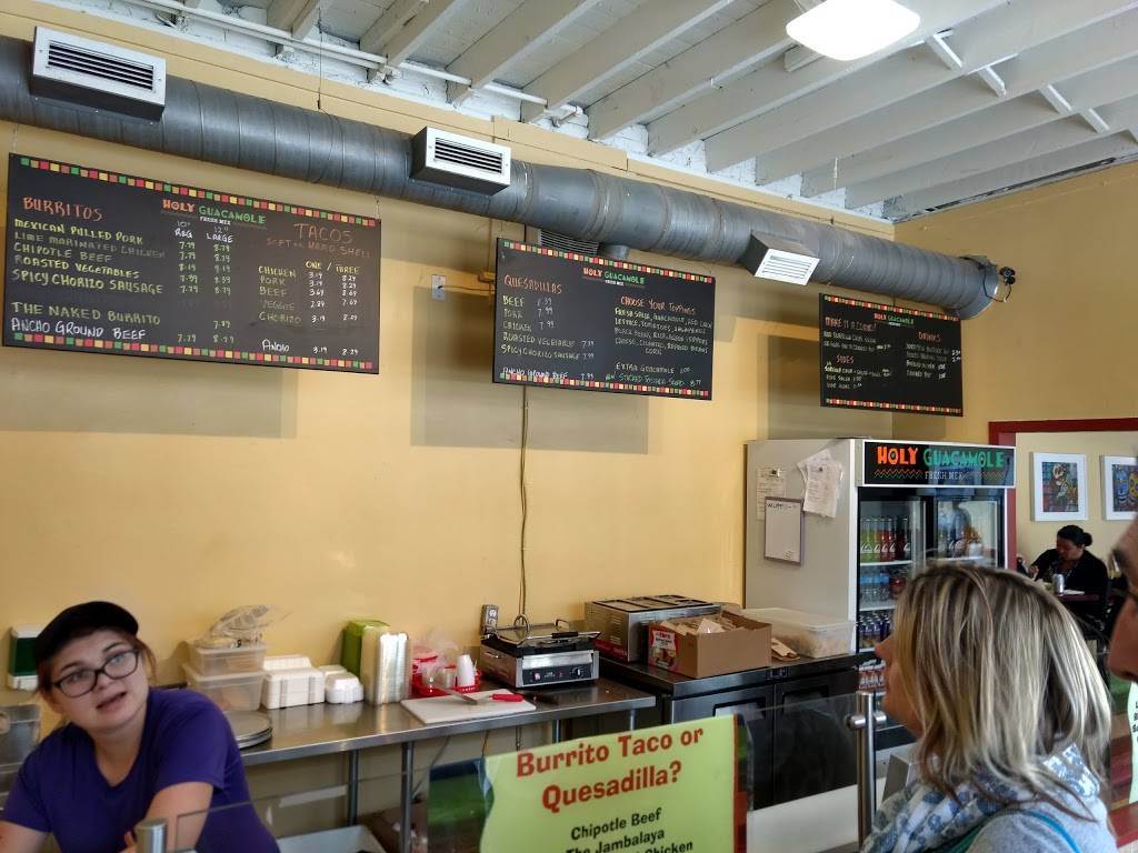 Holy Guacamole Fresh Mex | restaurant | 14 Duke St E, Kitchener, ON N2H 2L7, Canada | 2266473328 OR +1 226-647-3328