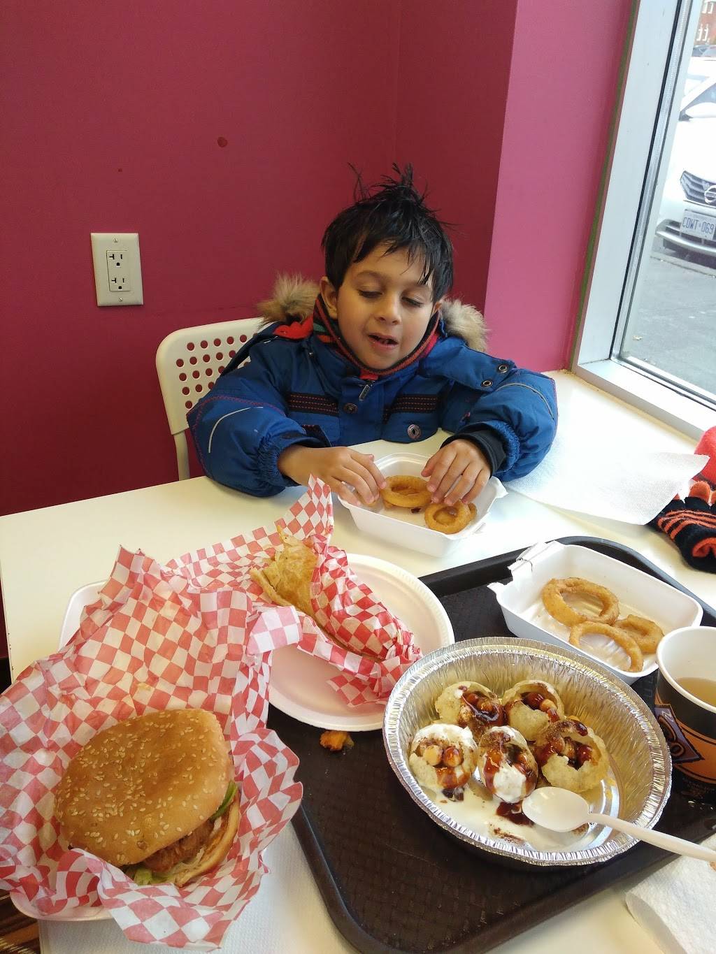 Proberry | restaurant | 1010 Dream Crest Rd, Mississauga, ON L5V 3A4, Canada | 9058123779 OR +1 905-812-3779