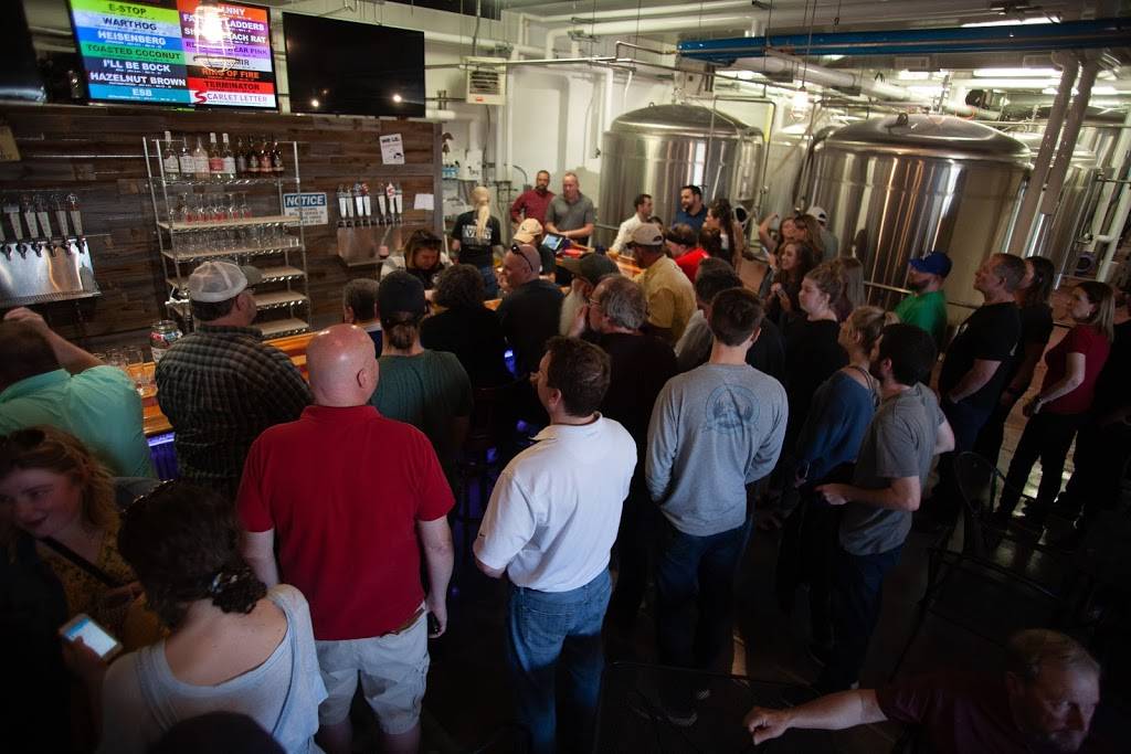 Core Brewing & Distilling Company | restaurant | 2470 Lowell Rd, Springdale, AR 72764, USA | 4793724300 OR +1 479-372-4300