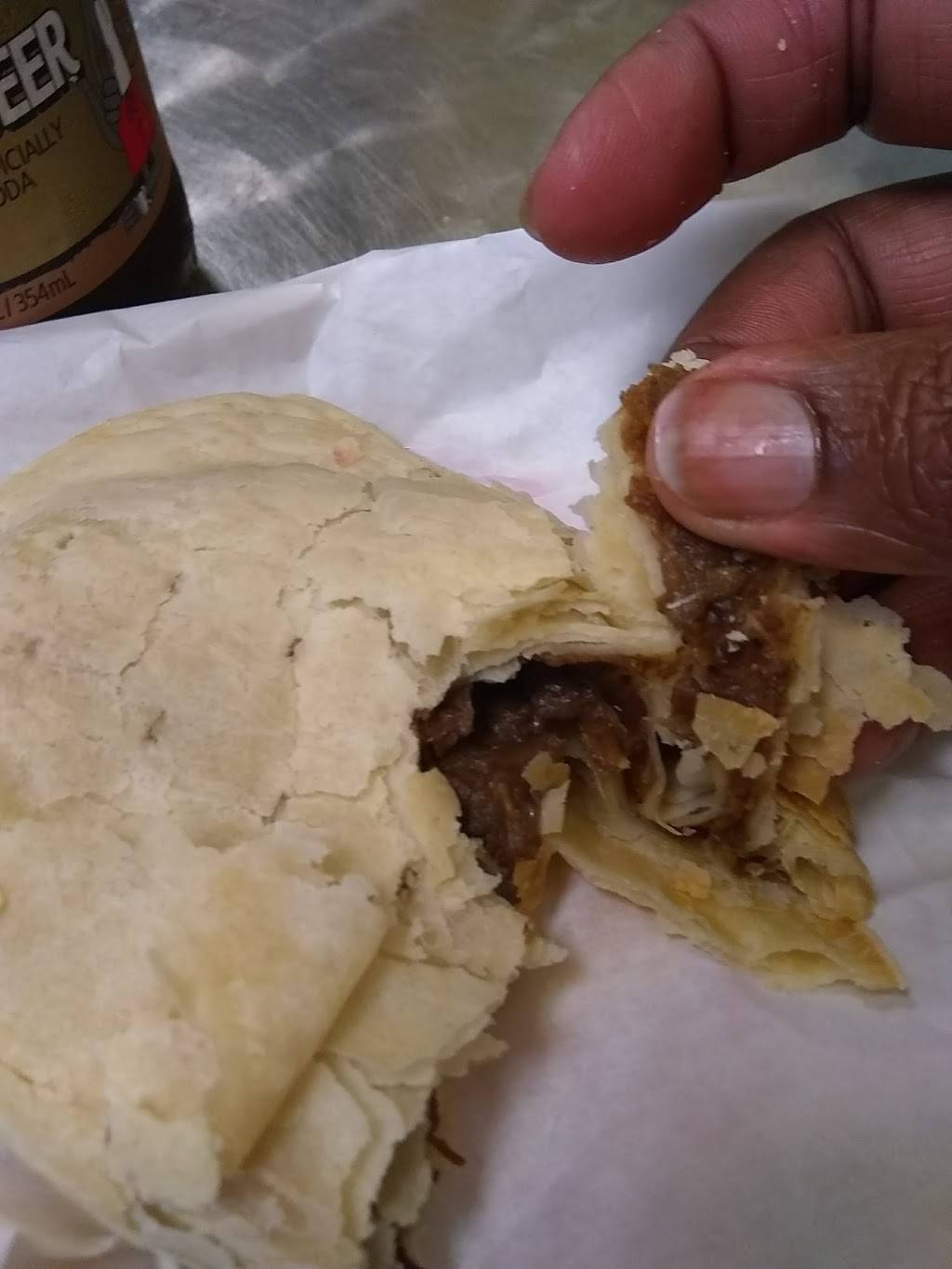 Golden Krust Caribben Bakery & Grill | bakery | 2753 N Hiawassee Rd, Orlando, FL 32818, USA | 4077303777 OR +1 407-730-3777