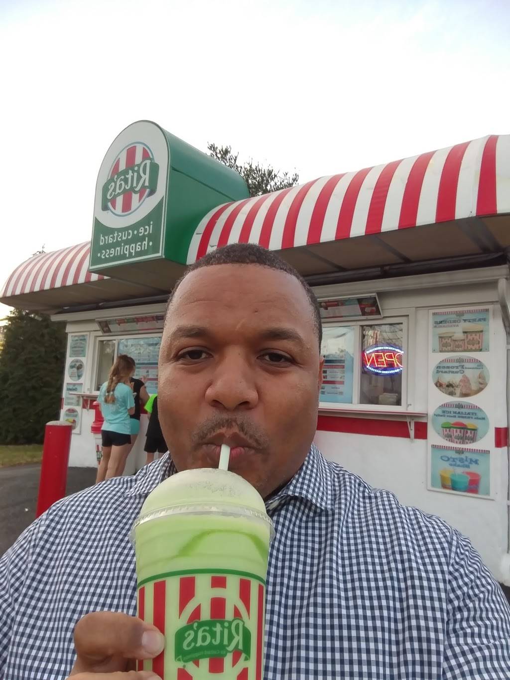 Ritas Italian Ice & Frozen Custard | restaurant | 2201 E Joppa Rd, Carney, MD 21234, USA | 4106617482 OR +1 410-661-7482