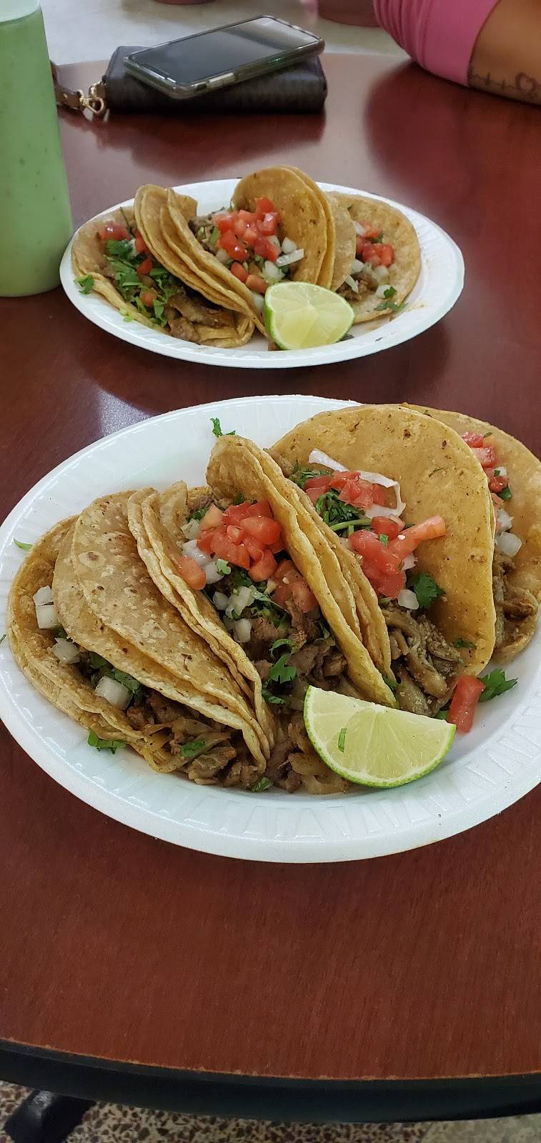 Taqueria El Guerrerito Authentic Mexican Tacos | restaurant | 1605 1st St S, Willmar, MN 56201, USA | 3202955026 OR +1 320-295-5026