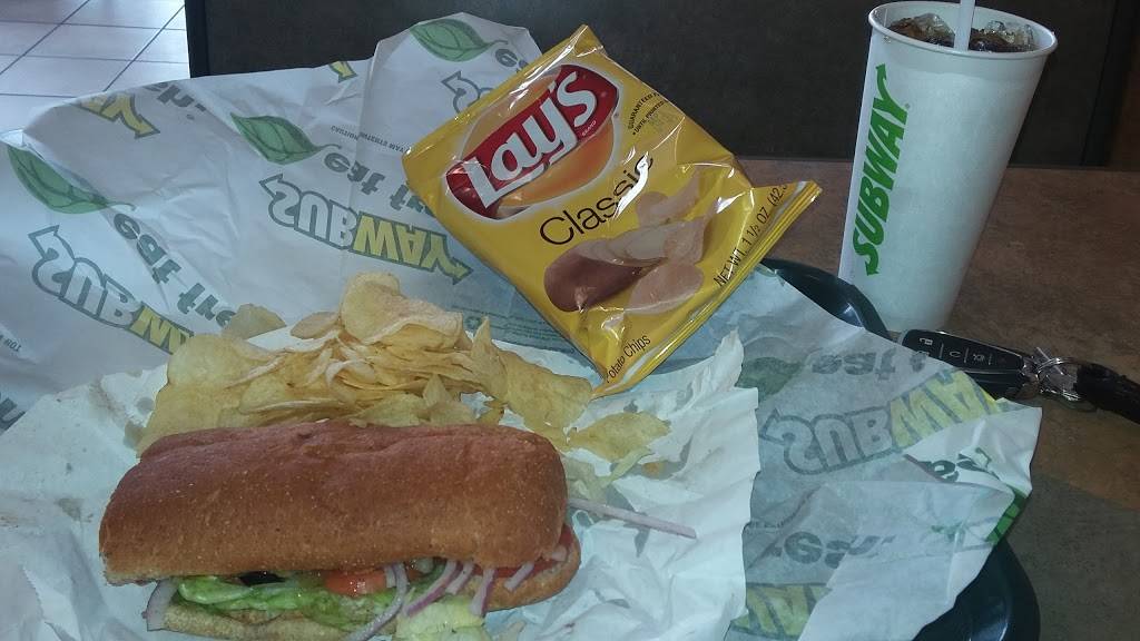 Subway Restaurants | restaurant | 10350 W Roosevelt Rd, Westchester, IL 60154, USA | 7088650800 OR +1 708-865-0800