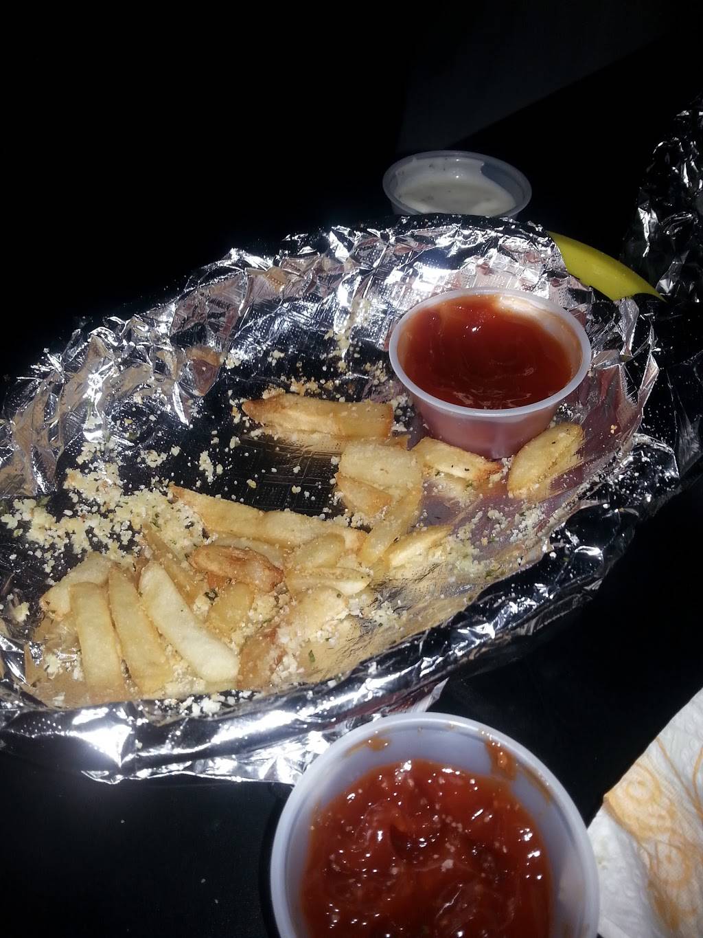 Hoe Down Bar & Grill | night club | 17786 N U.S. Highway 301, Citra, FL 32113, USA | 3522246096 OR +1 352-224-6096