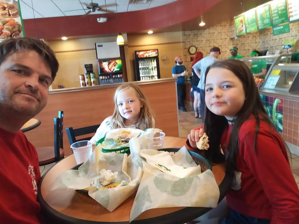 Subway | restaurant | 815 E Baseline Rd #109, Tempe, AZ 85283, USA | 4804918652 OR +1 480-491-8652