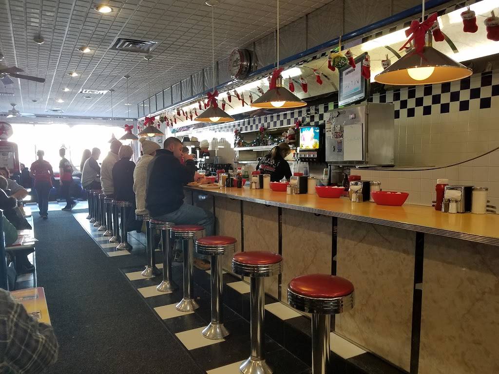 MaryAnns Restaurant | restaurant | 29 E Broadway, Derry, NH 03038, USA | 6034345785 OR +1 603-434-5785