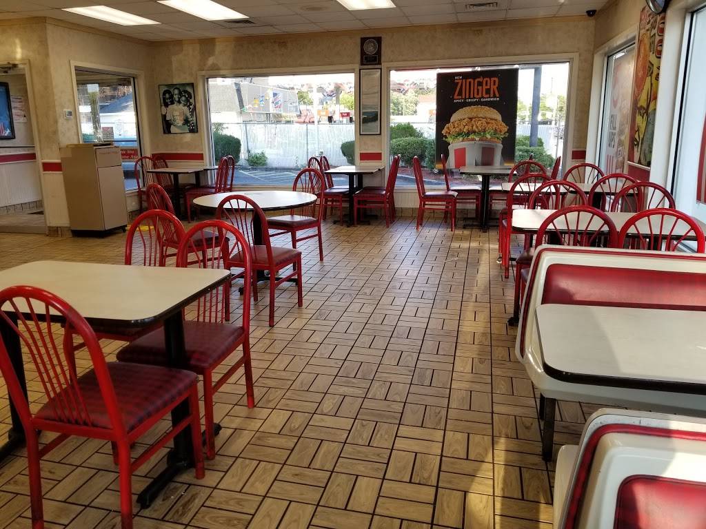 KFC | restaurant | 465 Broadway, Paterson, NJ 07514, USA | 9736849355 OR +1 973-684-9355