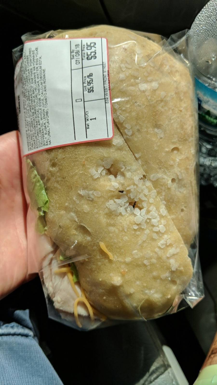 Marys Kitchen Port | restaurant | 539 W Front St, Traverse City, MI 49684, USA | 2319410525 OR +1 231-941-0525