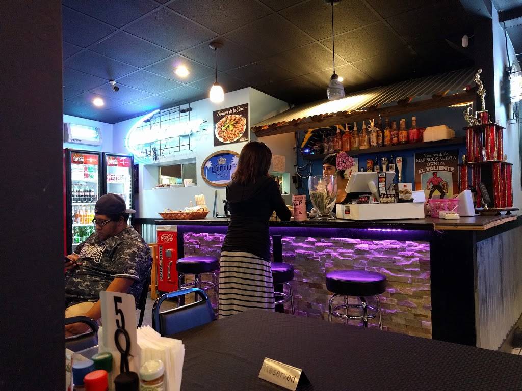 Mariscos Altata | restaurant | 4297 Market St, San Diego, CA 92102, USA | 6192556297 OR +1 619-255-6297
