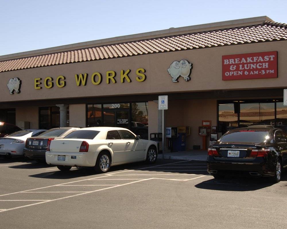 Egg Works | restaurant | 2490 E Sunset Rd, Las Vegas, NV 89120, USA | 7028733447 OR +1 702-873-3447