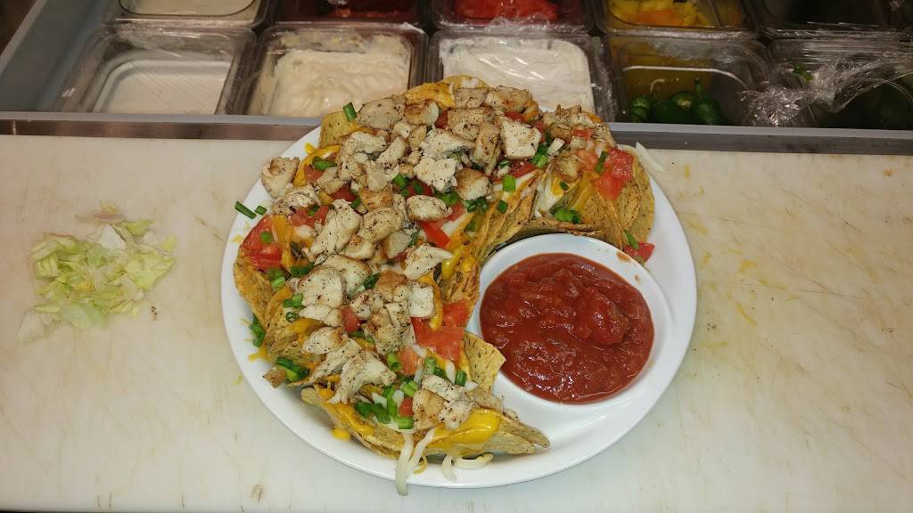 Scottini’s Sports Bar and Grille | restaurant | 7604 Reading Rd, Cincinnati, OH 45237, USA | 5137610245 OR +1 513-761-0245