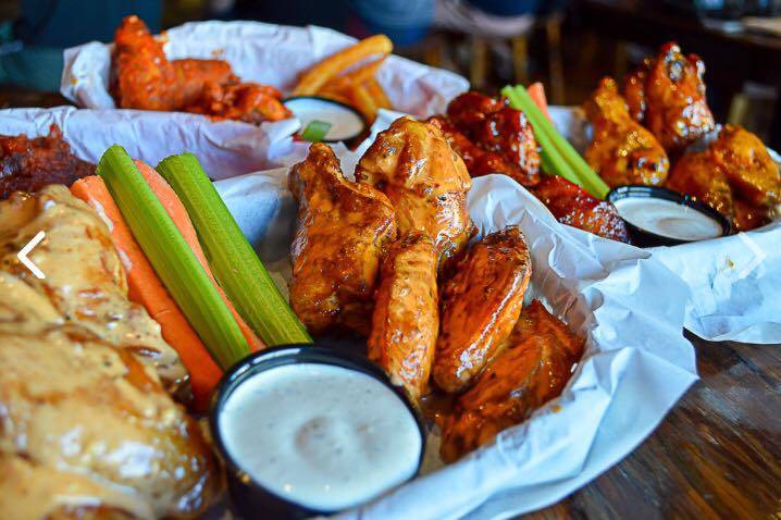 Dirty Birds Ocean Beach | restaurant | 1929 Cable St, San Diego, CA 92107, USA | 6192412922 OR +1 619-241-2922