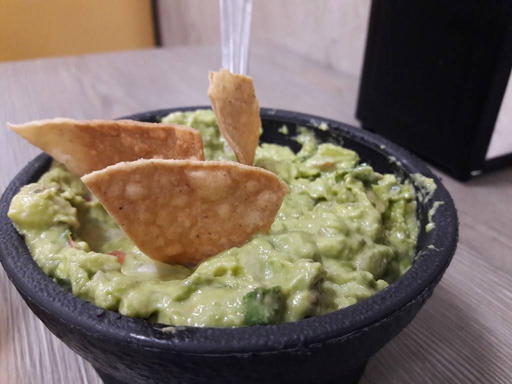 Pollo Asil | restaurant | Carretera libre Tijuana, Ensenada - Rosarito 201 Col, Benito Juárez, 22710 Rosarito, B.C., Mexico | 016616135656 OR +52 661 613 5656