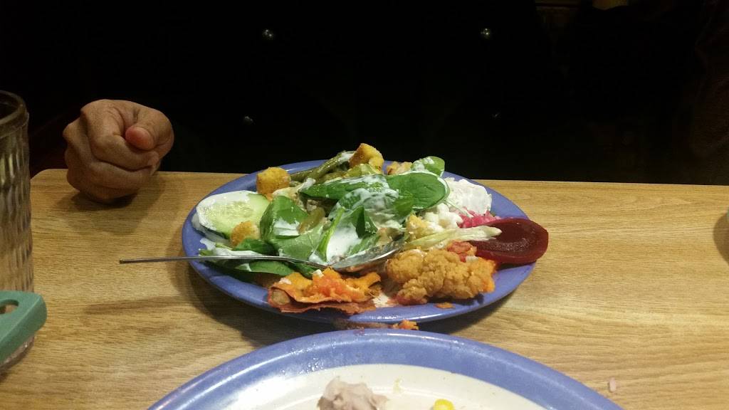 HomeTown Buffet | restaurant | 704 Southland Mall, Hayward, CA 94545, USA | 5107821200 OR +1 510-782-1200