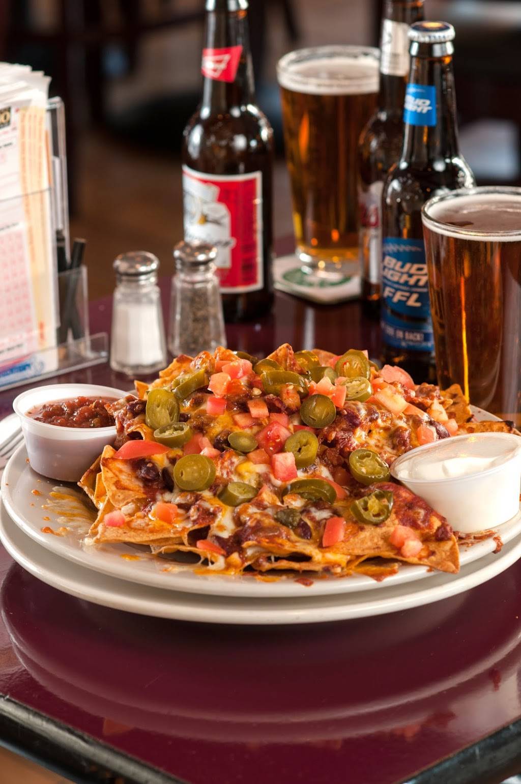 Dockside Restaurant in Malden | restaurant | 229 Centre St, Malden, MA 02148, USA | 7813213000 OR +1 781-321-3000