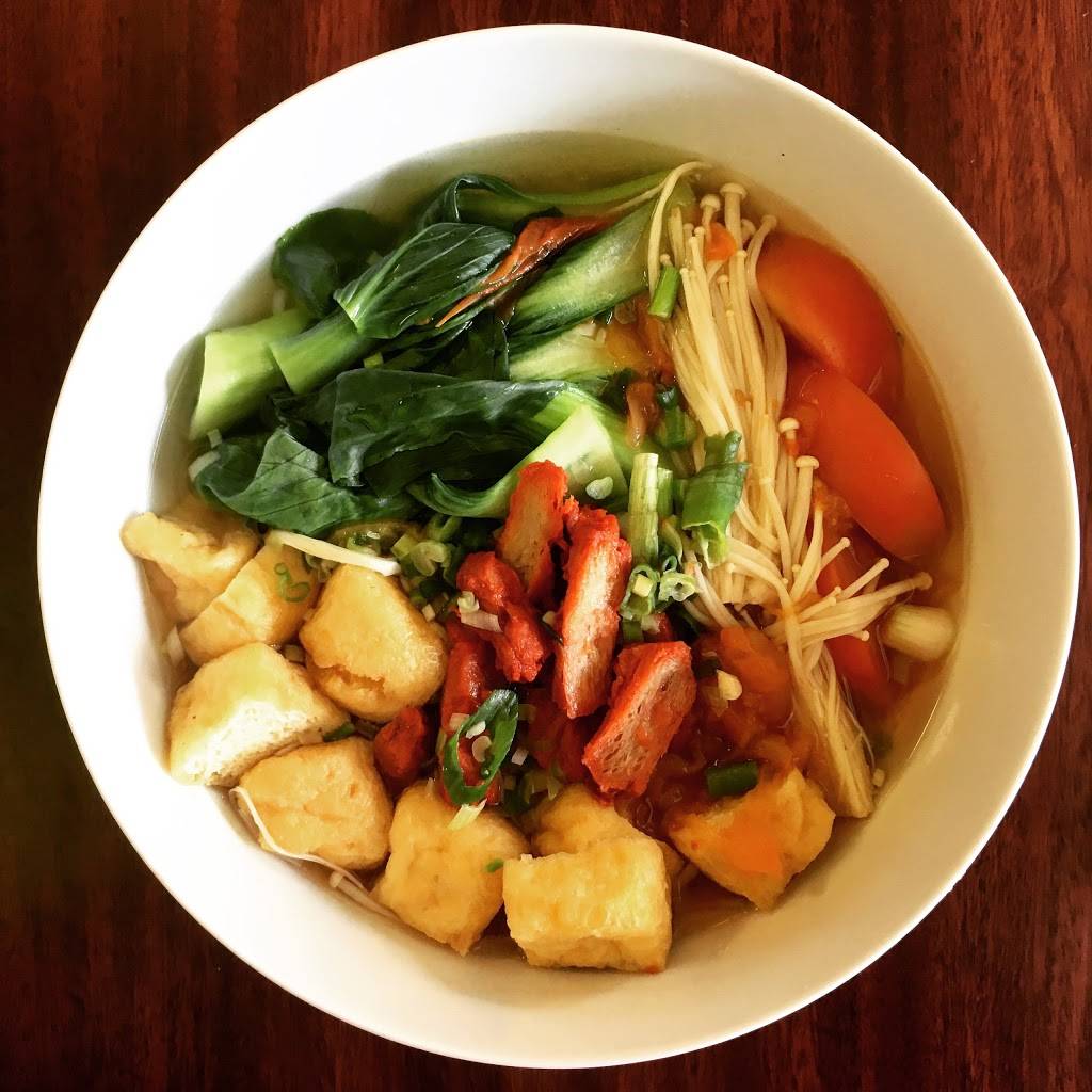 Chez Anh | restaurant | 435 Sunnyside Ave, Ottawa, ON K1S 0S6, Canada | 6138790466 OR +1 613-879-0466