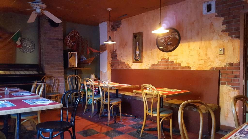 Tex Mex | restaurant | 2212 Rue Saint Germain, Montréal, QC H1W 2T7, Canada | 5145981234 OR +1 514-598-1234