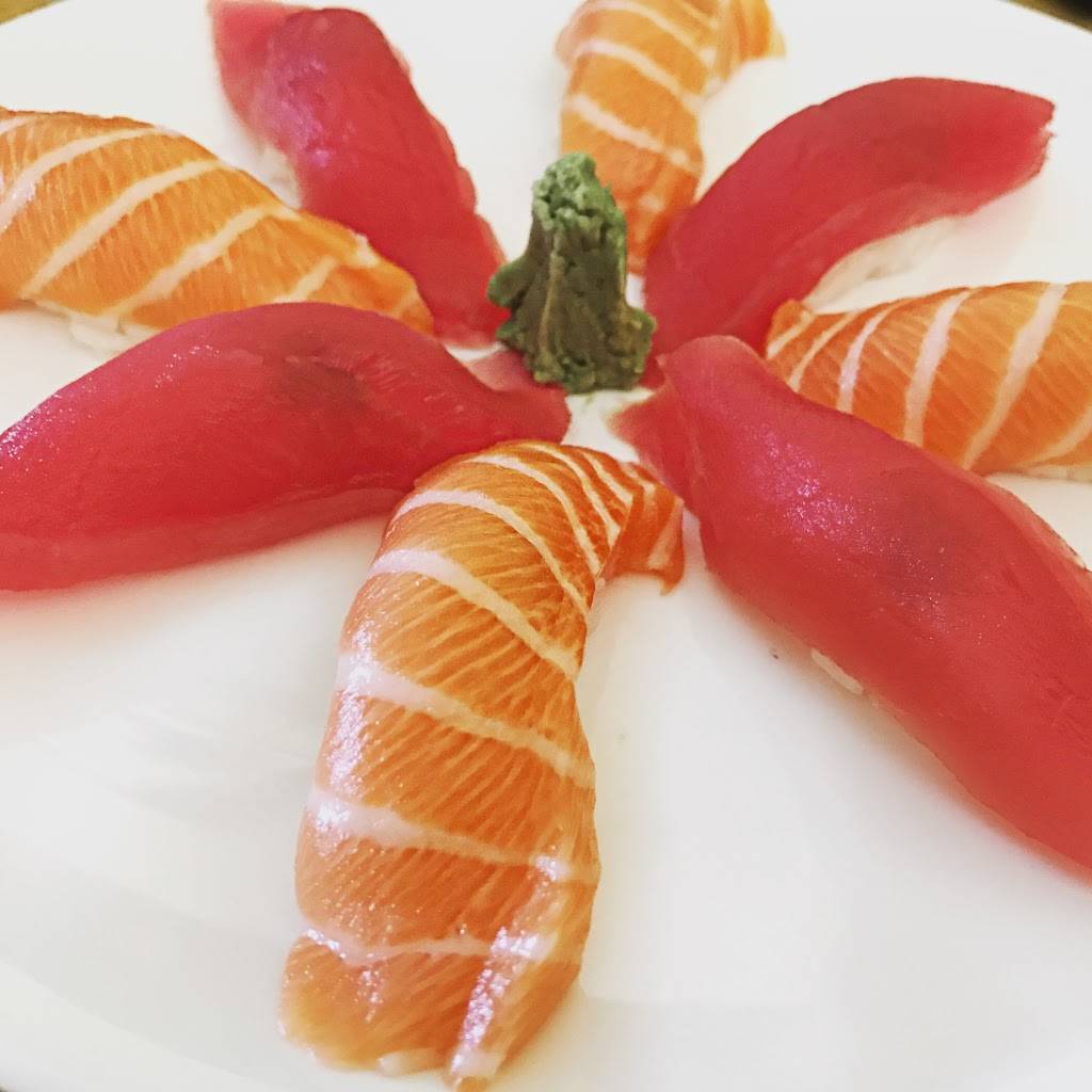 Sushi Town | restaurant | 2346 Newport Blvd # B3, Costa Mesa, CA 92627, USA | 9495155183 OR +1 949-515-5183