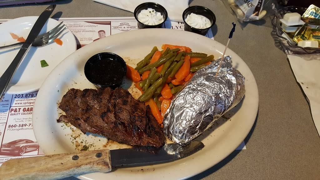 Chute Gates Steakhouse | restaurant | 372 Main St, Terryville, CT 06786, USA | 8605850704 OR +1 860-585-0704