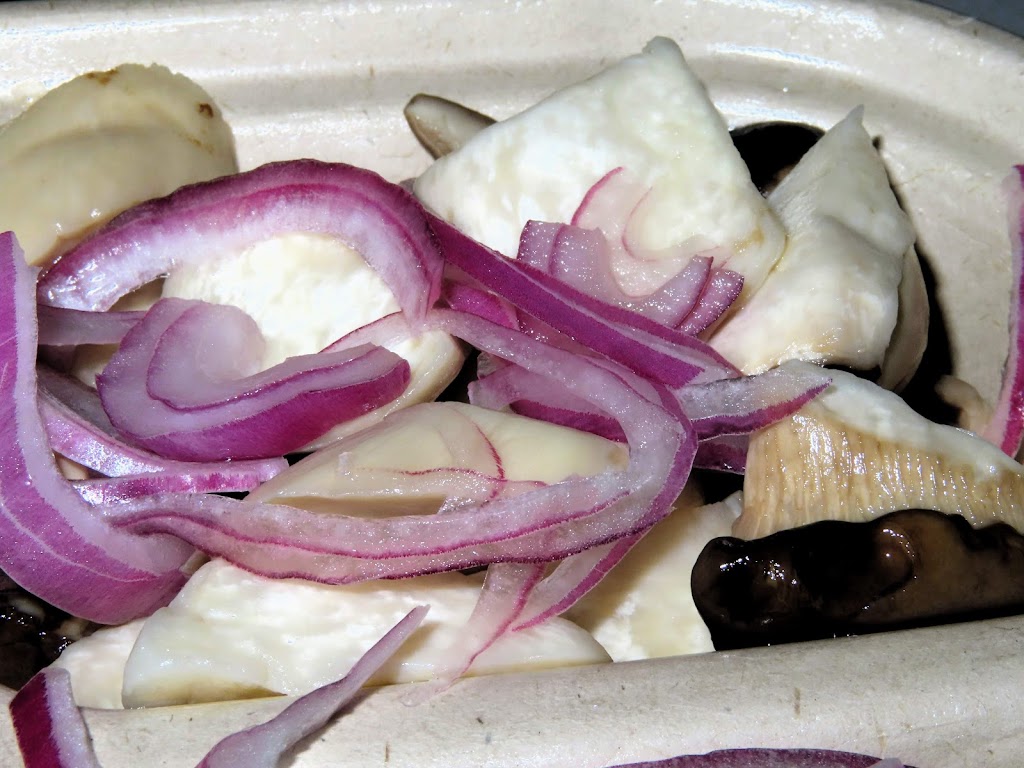 Yuzuya Asian Box | restaurant | 1415 N Milwaukee Ave, Chicago, IL 60622, USA | 7733608700 OR +1 773-360-8700