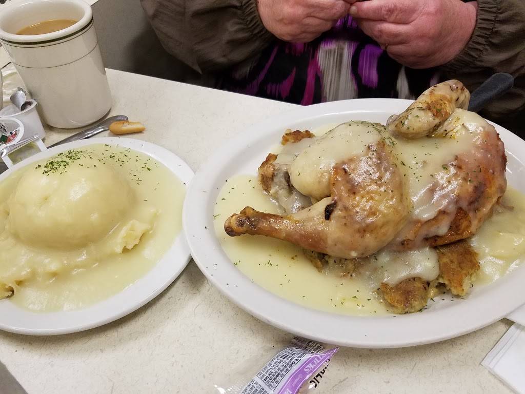 Hometown Grill Restaurant | restaurant | 20544 15 Mile Rd, Clinton Twp, MI 48035, USA | 5867914500 OR +1 586-791-4500