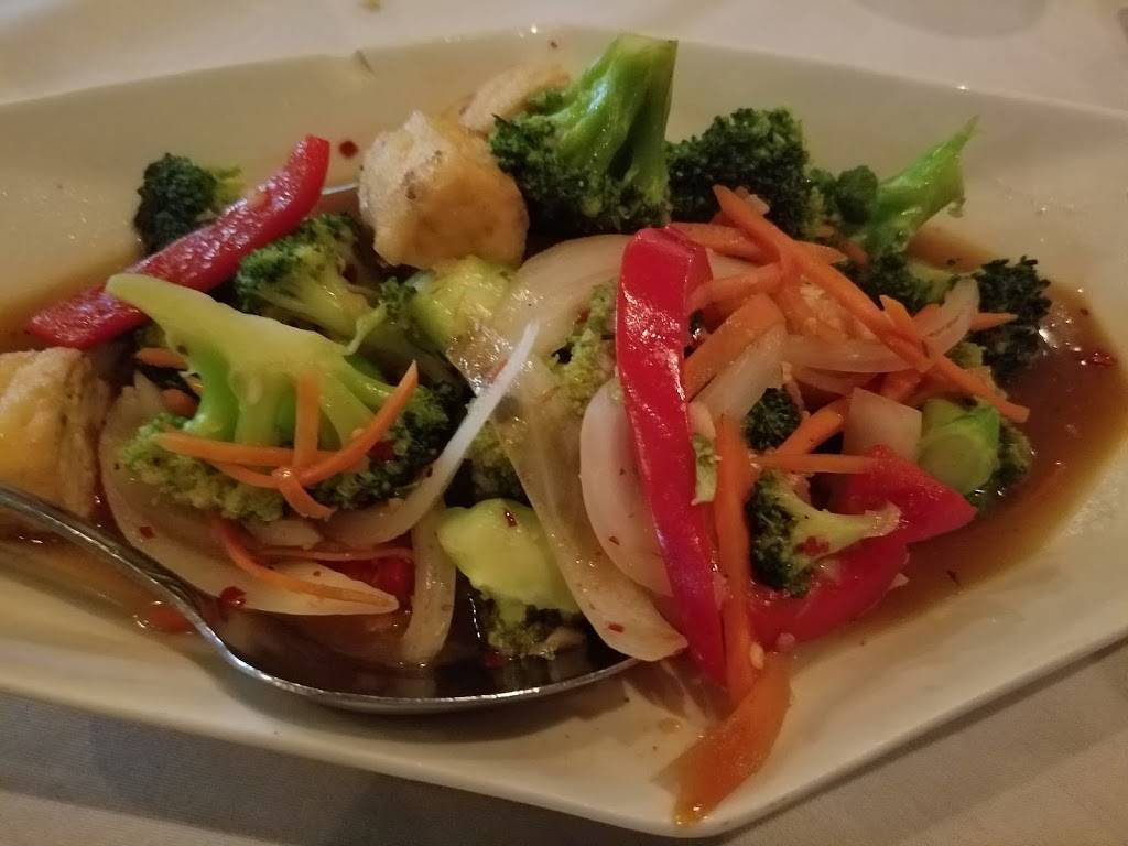 Rickys Thai | restaurant | 649 US-206, Hillsborough Township, NJ 08844, USA | 9089048038 OR +1 908-904-8038