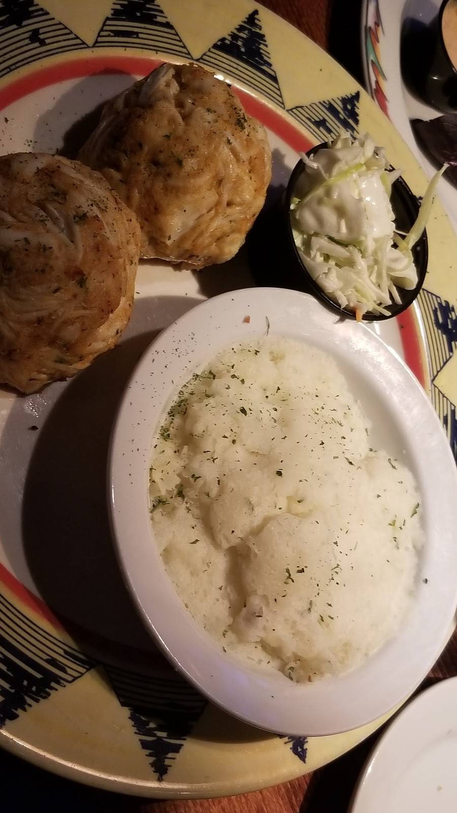 Alonsos | restaurant | 415 W Cold Spring Ln, Baltimore, MD 21210, USA | 4102353433 OR +1 410-235-3433