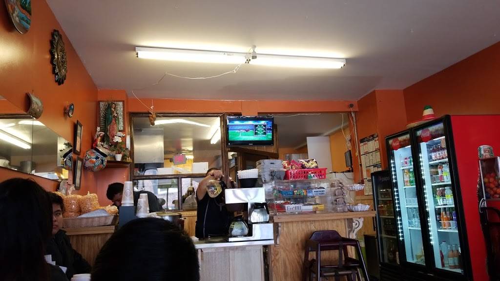 Antojitos Mexicanos | restaurant | 779 Broadway, Newburgh, NY 12550, USA | 8452454524 OR +1 845-245-4524