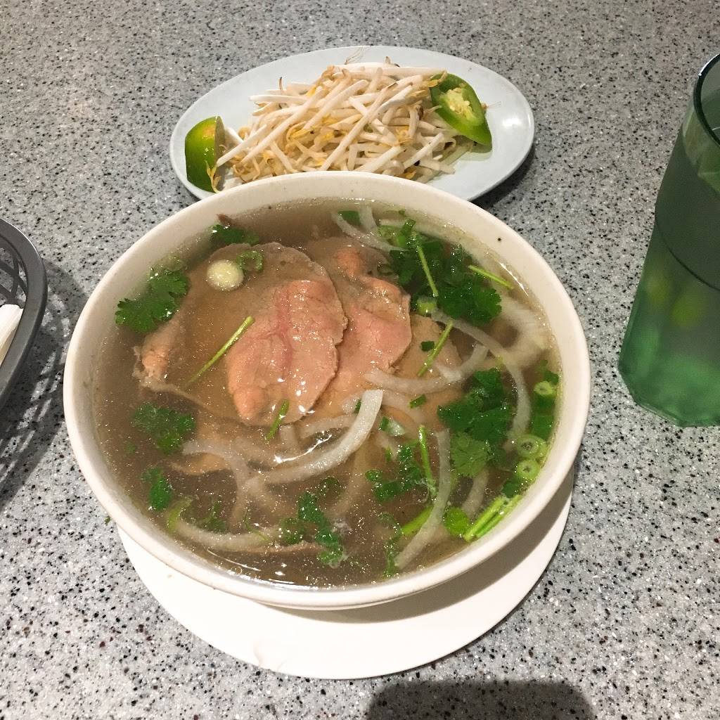 Pho Anh & Grill | restaurant | 675 Saturn Blvd, San Diego, CA 92154, USA | 6194236138 OR +1 619-423-6138