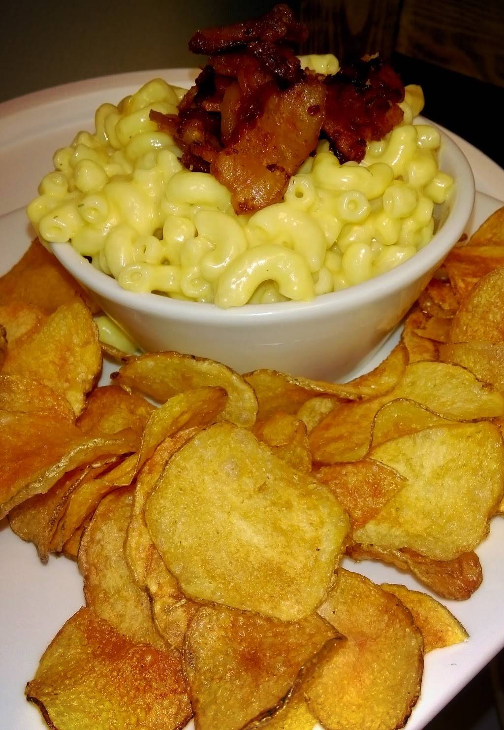 Captain Gregorys | restaurant | 804 N Henry St, Alexandria, VA 22314, USA | 5716594934 OR +1 571-659-4934