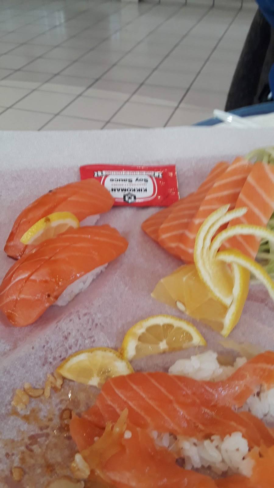 Sushi Roller | restaurant | 10000 Coors Blvd NW, Albuquerque, NM 87114, USA | 5058904101 OR +1 505-890-4101