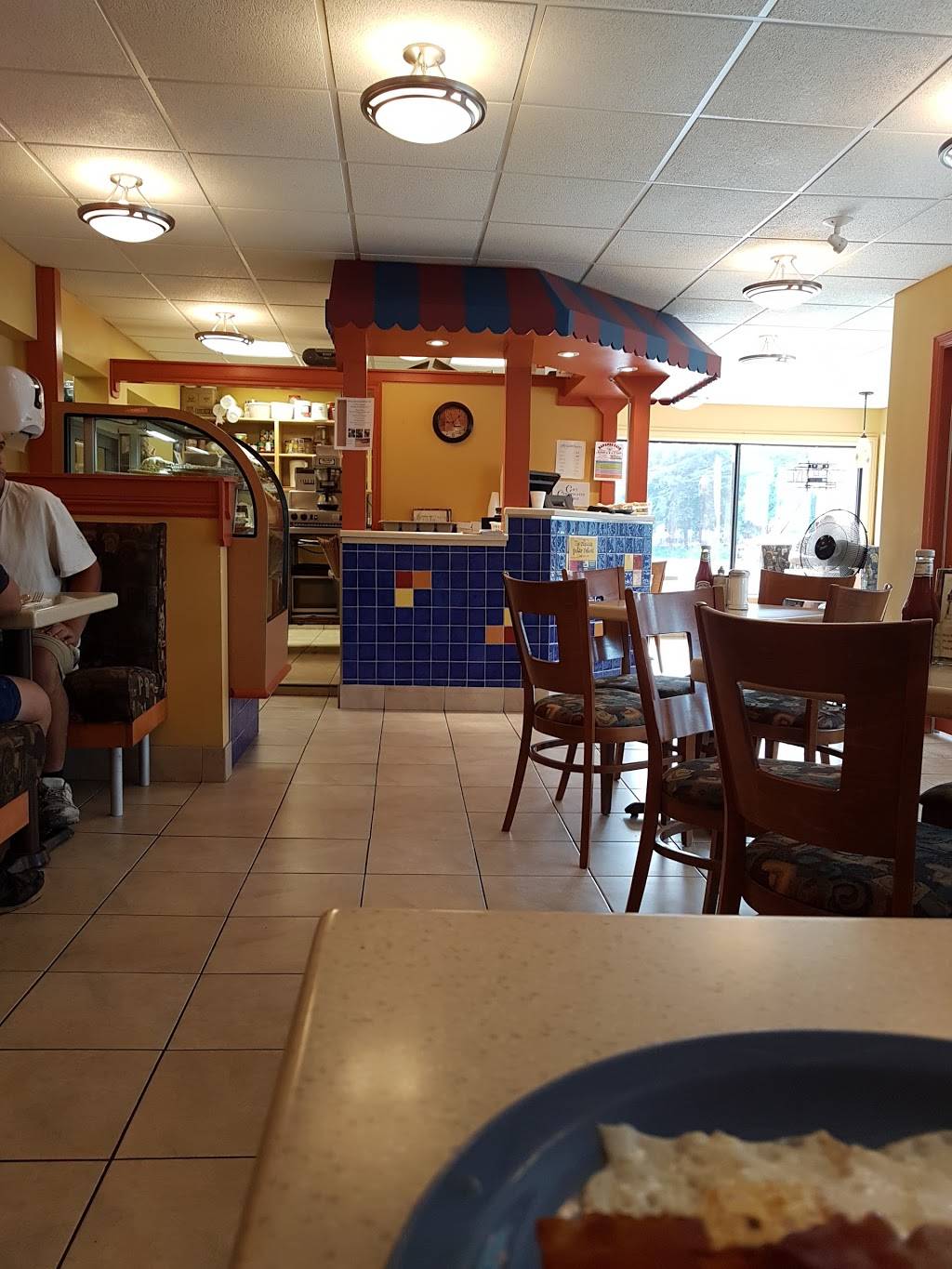 Jiffy Grill | restaurant | 146 Main St, Odessa, ON K0H 2H0, Canada | 6133868886 OR +1 613-386-8886