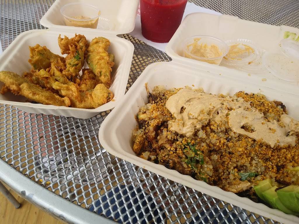 Conscious Plates | restaurant | 332 E 51st St, Chicago, IL 60615, USA | 3127674116 OR +1 312-767-4116