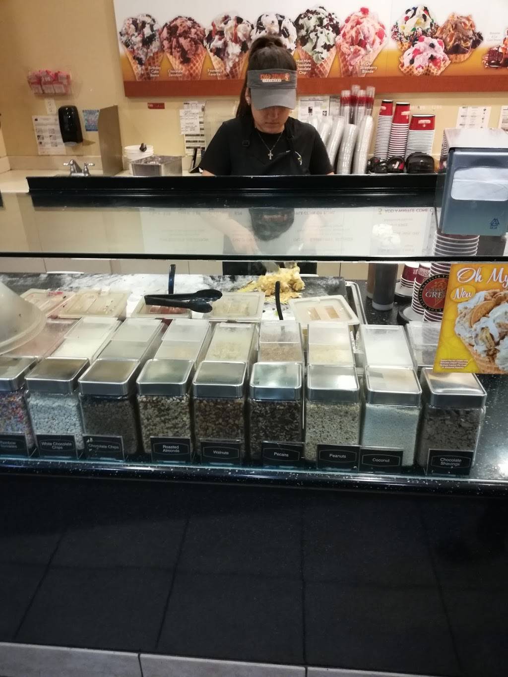 Cold Stone Creamery | bakery | 261 W 5th St, Oxnard, CA 93030, USA | 8053857201 OR +1 805-385-7201