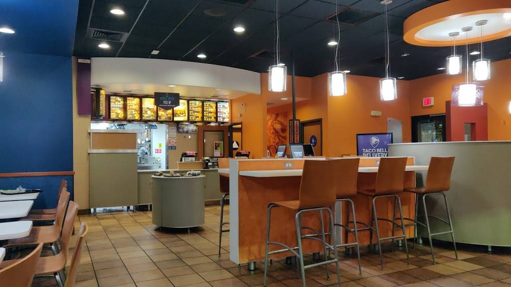 Taco Bell | meal takeaway | 4101 Campus Dr, Irvine, CA 92612, USA | 9497258348 OR +1 949-725-8348